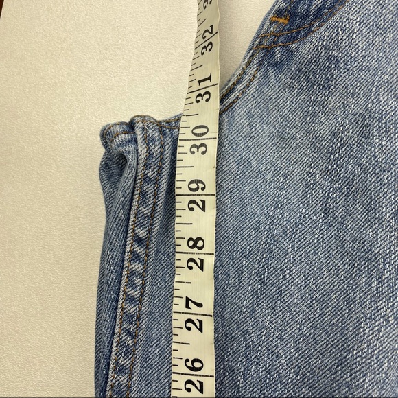 Vintage Levi’s 550 High Waist wedgie fit Jeans - Picture 6 of 8